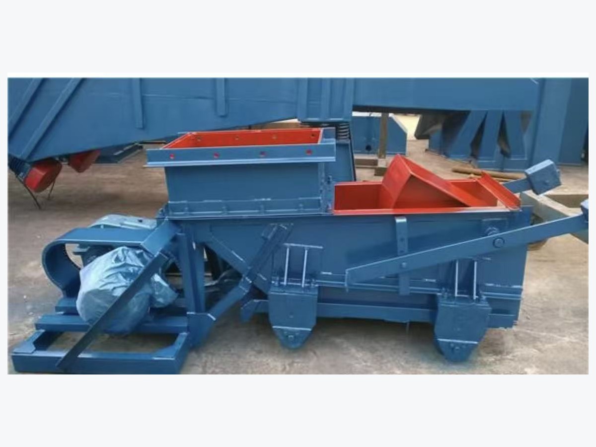 Feeding Equipment - K Type Reciprocating Feeder / GLW Series equipment image
